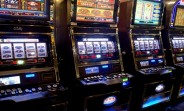 Slot machines gambling gaming casino (CC BY 2.0) by watts_photos